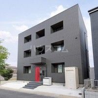 【ユーヴェ寿の建物外観】