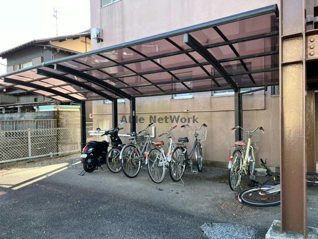 【岐阜市市橋のアパートの駐車場】