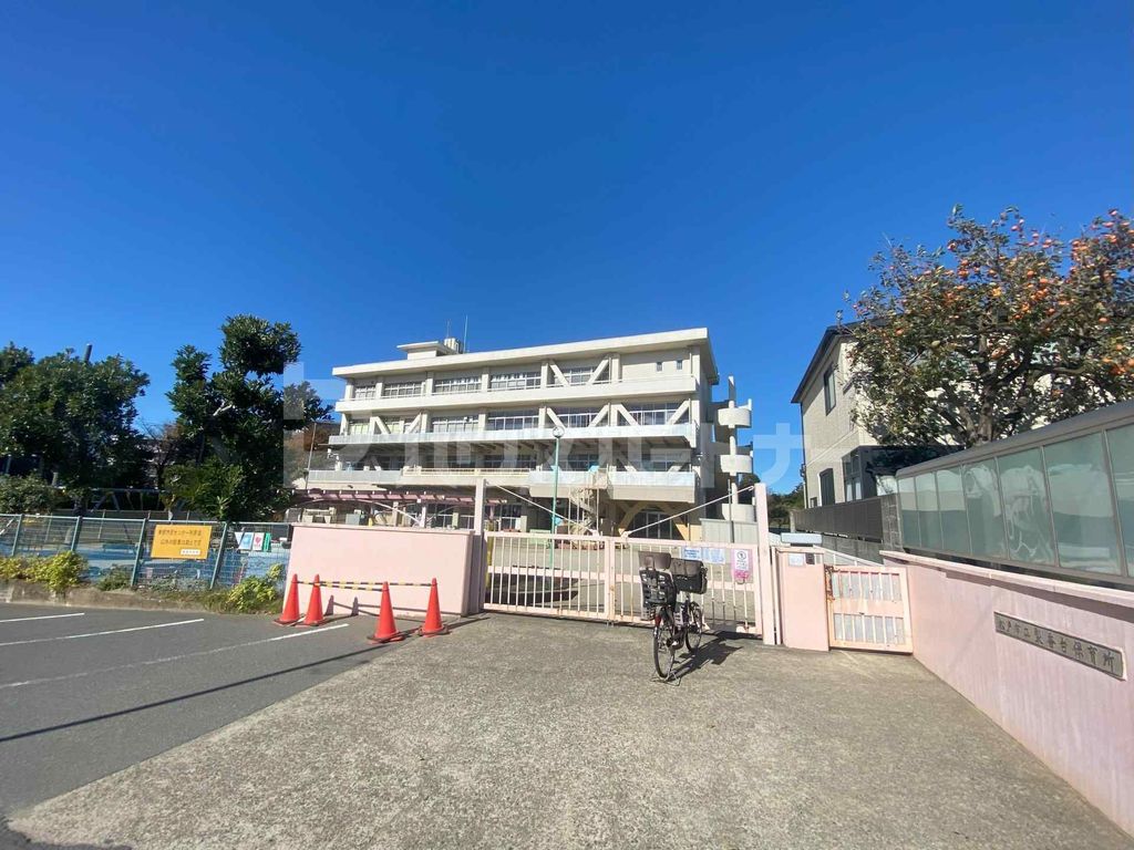 【松戸市高塚新田のアパートの幼稚園・保育園】