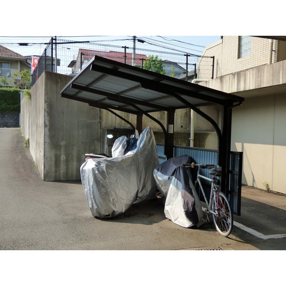 その他共有部分　屋根付駐輪場・現状優先