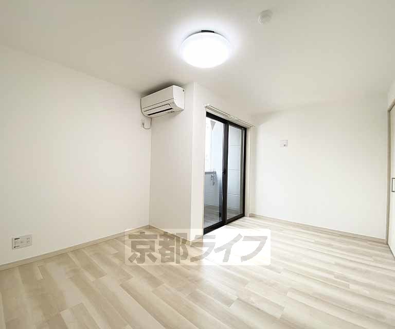 居室・リビング　一人暮らしに最適なリビングです。