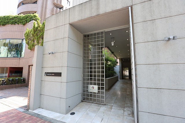 エントランス　エントランス