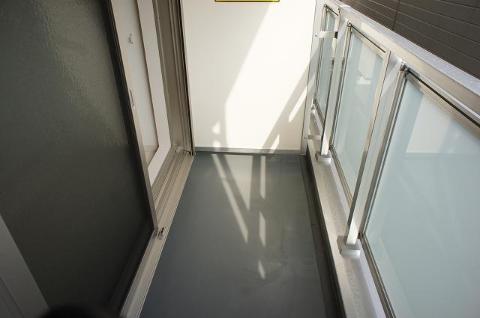 バルコニー　ベランダ