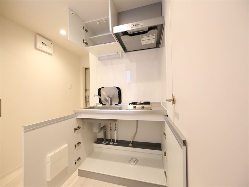 キッチン　システムキッチン（ガス2口コンロ付）　同仕様写真