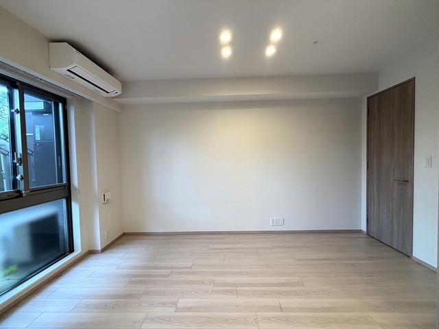 居室・リビング　洋室　２０２５／１０撮影