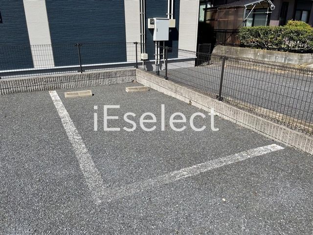 駐車場　敷地内駐車場
