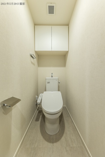 トイレ　※写真は同タイプ住戸です。