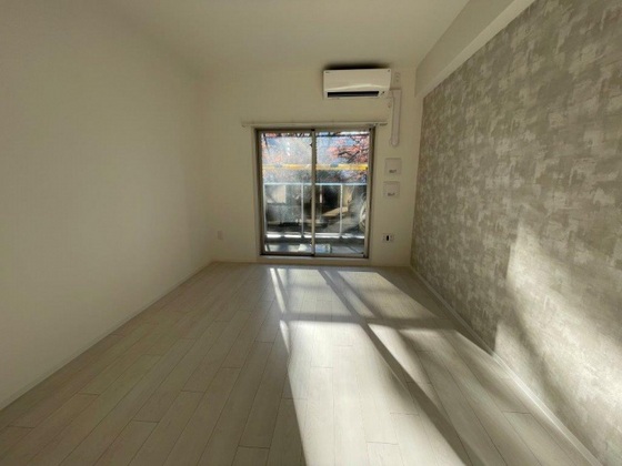 居室・リビング　※別部屋の写真です