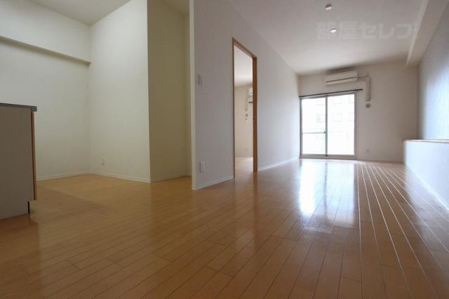 居室・リビング　ゆったりくつろげる寝室