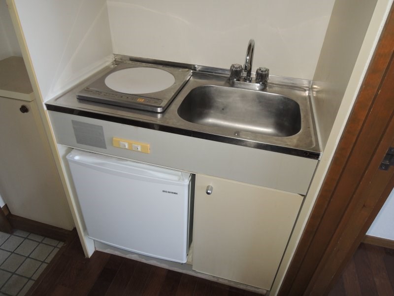 キッチン　お掃除らくらくのIHクッキングヒーター