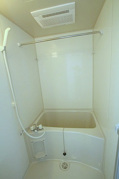 バス・シャワールーム　同建物別号室の写真です。