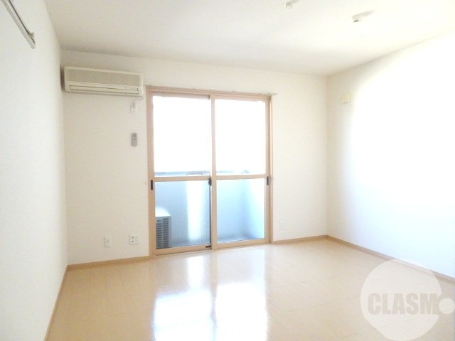 居室・リビング　洋室広々♪