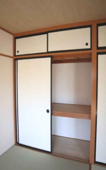 収納　押入収納です。