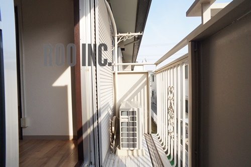 バルコニー　写真は反転のお部屋です