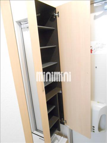 その他設備　下駄箱