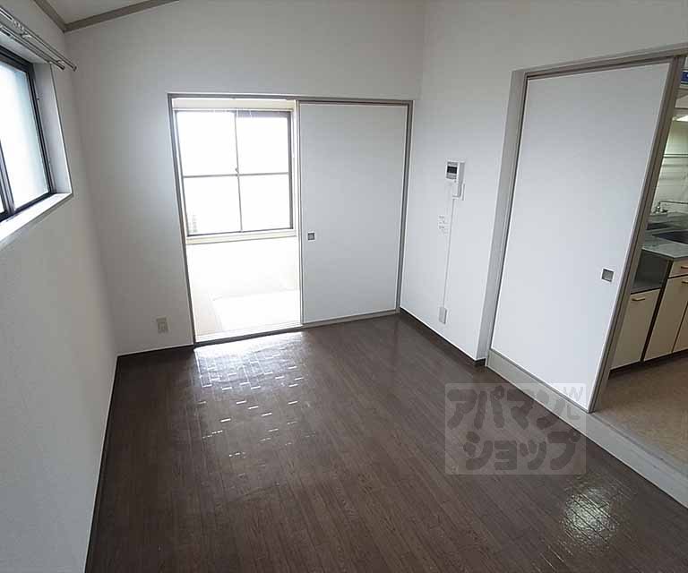 居室・リビング　洋室