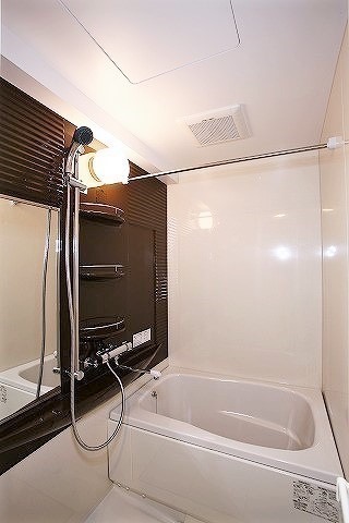 バス・シャワールーム　一人の時間を♪快適バスタイムが楽しめます♪