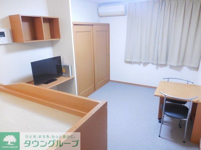 居室・リビング　家具家電付き