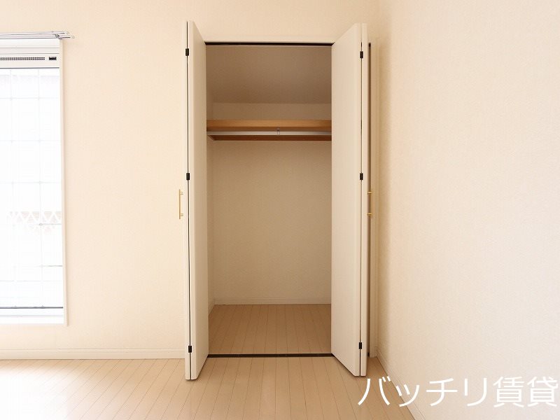 収納　同型タイプの為、現状を優先いたします