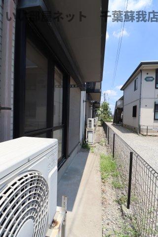 バルコニー　お洗濯にも便利なバルコニー付き