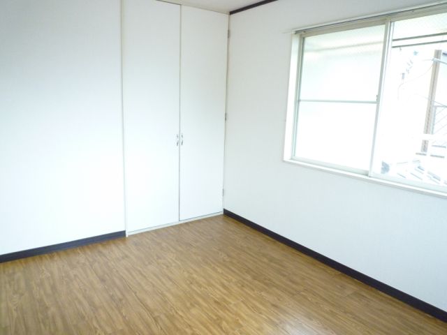 その他部屋・スペース　収納と洋間