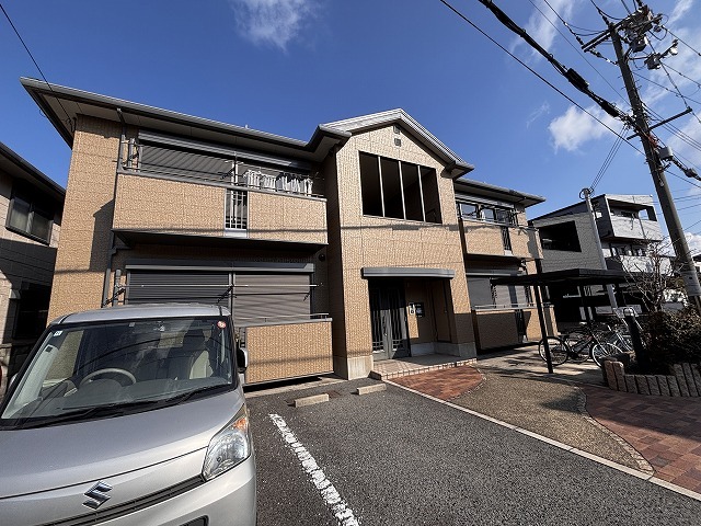 建物外観　人気のシャーメゾン！
