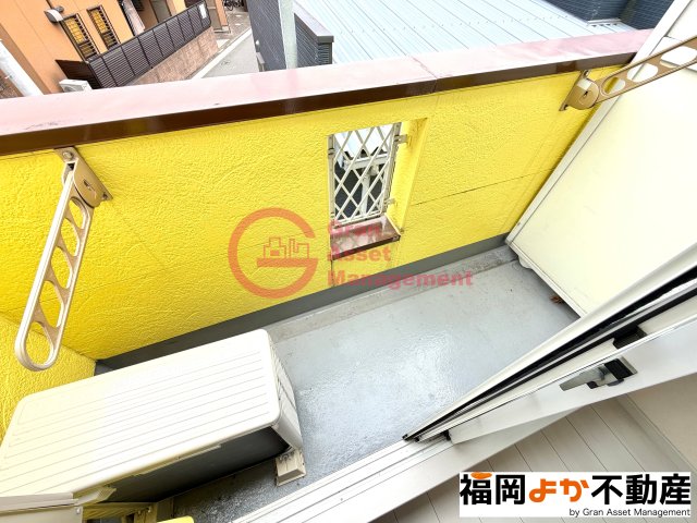 バルコニー　落ち着いた時間を過ごせるバルコニーです