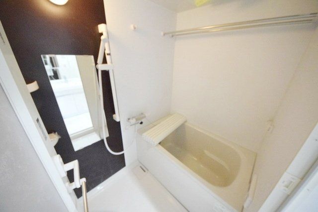 バス・シャワールーム　弊社は都内全域の物件が仲介手数料最大無料でご紹介可能です！