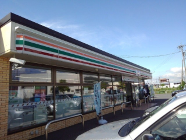 コンビニ　セブンイレブン屋代団地店（コンビニ）まで428m