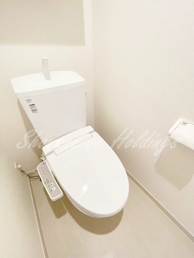 トイレ　清潔感のあるトイレです