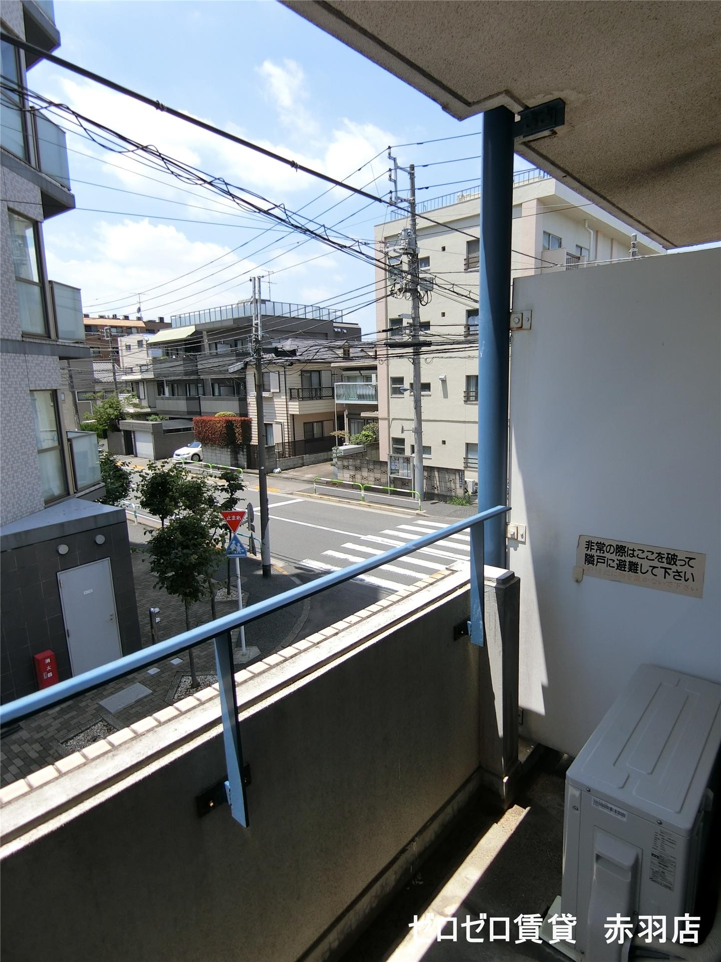 バルコニー