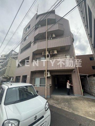 建物外観　外観は落ち着いています