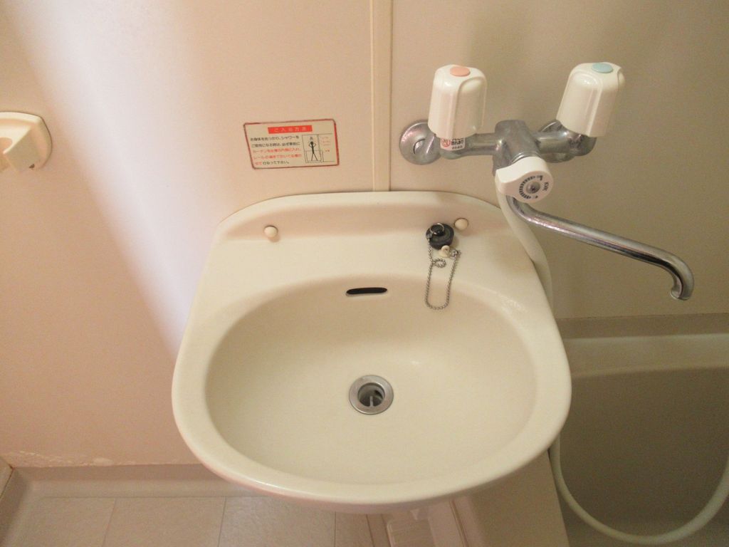洗面設備　洗面(別部屋参考写真)