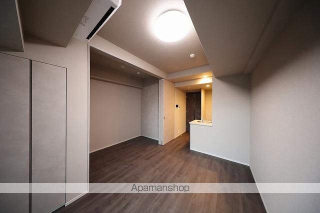 ブランシエスタ入谷グランデの居間写真