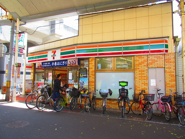 コンビニ　セブンイレブン 岸里玉出駅前店（コンビニ）まで221m