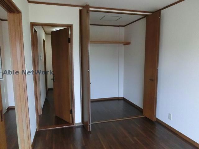 収納　同型モデル