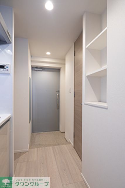玄関　※写真は同タイプ住戸です。