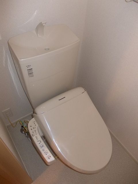 アルドール矢来Bのトイレ写真