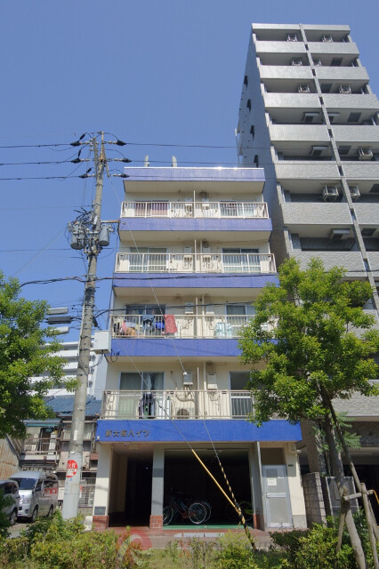 新大阪ハイツの外観写真