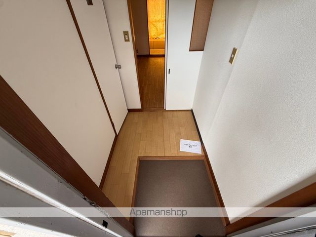 ローズハイツの玄関写真