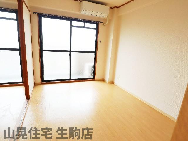 その他部屋・スペース　落ち着いて過ごせるお部屋なので、寝室にいかがでしょうか