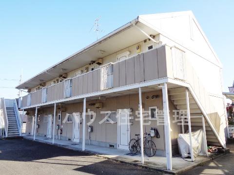 大阪府高槻市南平台１（アパート）の賃貸物件の外観