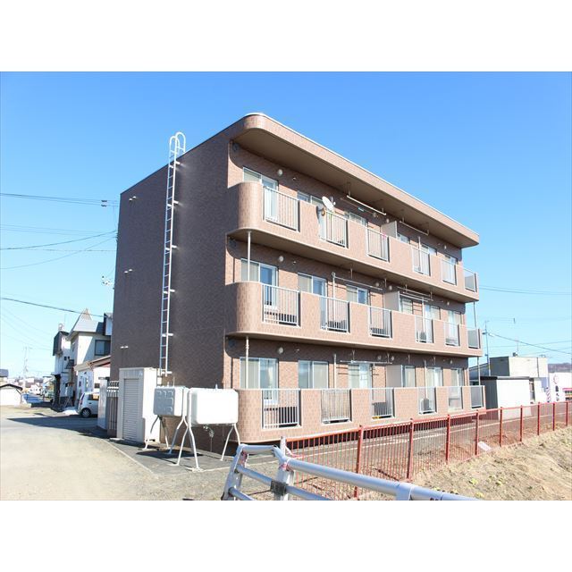 小町川LIVEの建物外観