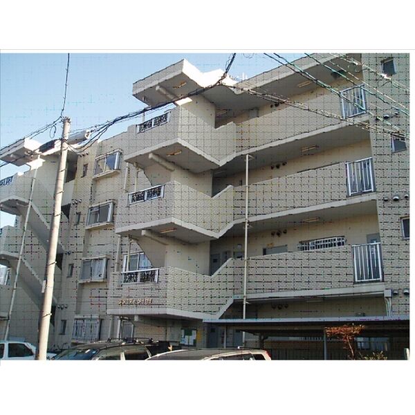 建物外観　外観は落ち着いています