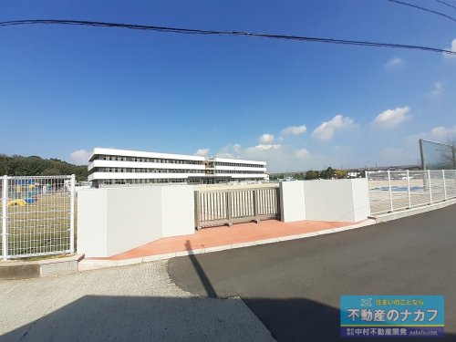 小学校　宇城市立不知火小学校（小学校）まで2100m