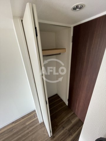 収納　SERENiTE北浜　クローゼット