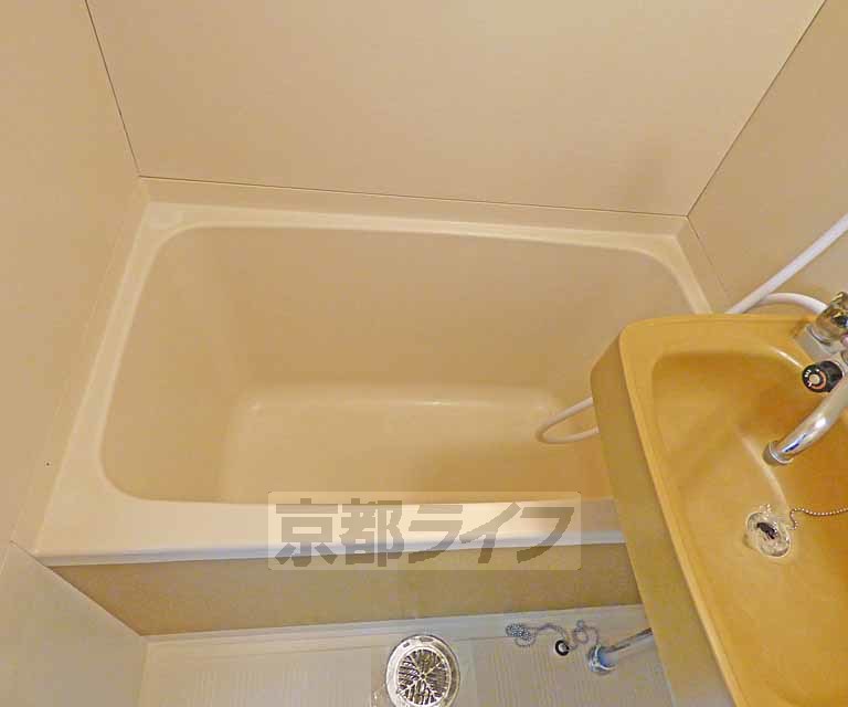 バス・シャワールーム　落ち着く空間です。