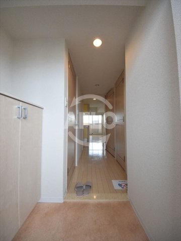 玄関　エス・キュート上本町イースト　玄関