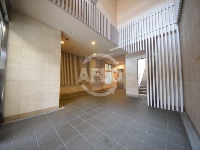 ロビー　エス・キュート上本町イースト　ロビー