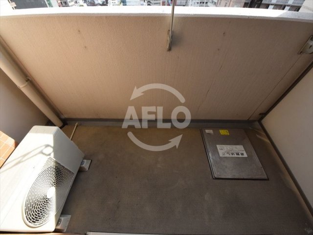 バルコニー　エス・キュート上本町イースト　バルコニー